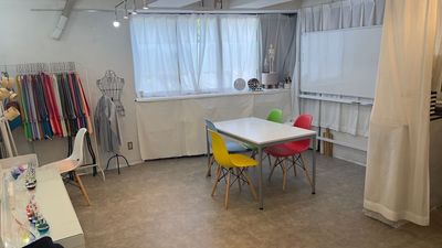 artworkspace COLORS artworkspace COLORS 2Fの室内の写真