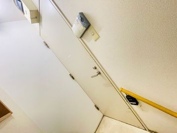 スペース入口 - イーグル新橋No.2 ⅠSPACE No.2-3の入口の写真