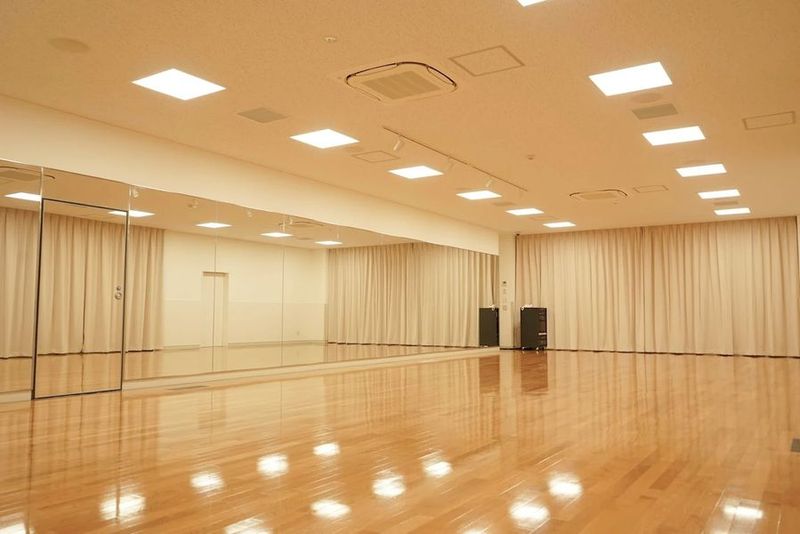 レンタルスタジオ／鏡・音響・空調あり - 東急スイミングスクールたまがわ　スタジオ