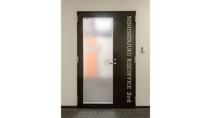 西新宿ライズオフィス🟩3rd会議室🟩 - 西新宿ライズオフィス3rd