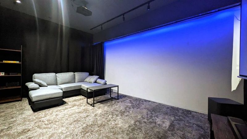 DEARROOM 六本木【推し活・配信・女子会・デートに最適】 - DEARROOM（ディアルーム）六本木