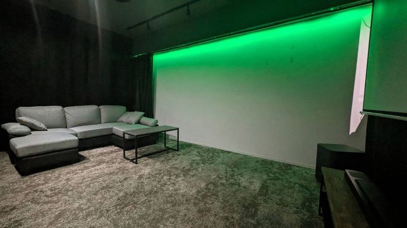 DEARROOM 六本木【推し活・配信・女子会・デートに最適】 - DEARROOM（ディアルーム）六本木