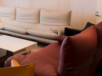 ホステルイルファーロ久留米 🎉ホテル内の個室スペース- ホステルイルファーロ久留米 - の設備の写真