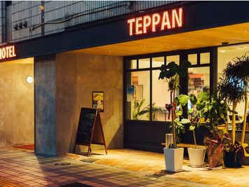 ホステルイルファーロ久留米 🎉オシャレなカフェ空間のレンタルスペースの室内の写真