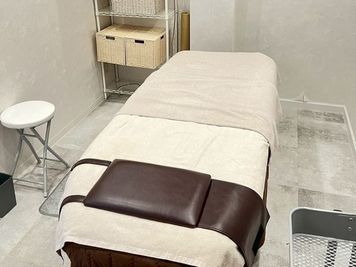 minoriba_佐賀駅南口店 レンタルサロン エステルームの室内の写真