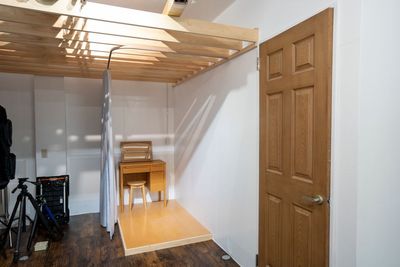 更衣室、化粧台あります - STUDIO Butter レンタルフォトスタジオ「STUDIO Butter」の設備の写真