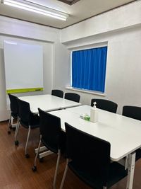 LUME Rental 西葛西 レンタルスペース1（定員8名）の室内の写真