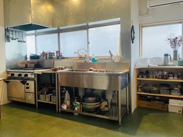 レンタルスペース兼コミュニティースペース 「ミズホ＊はろ」 一軒家レンタルスペース｜本格キッチン付1階_Bタイプの室内の写真