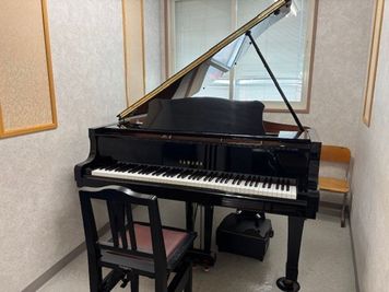 ヤマハミュージック直営教室です。個人練習に最適なお部屋です。 - 宇都宮センター