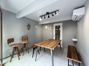 賑やかな戸越銀座商店街裏の落ち着いた多目的空間（ポップアップショップ、ギャラリー、ワークショップ、パーティなど！） - toritor （通リ通ル）