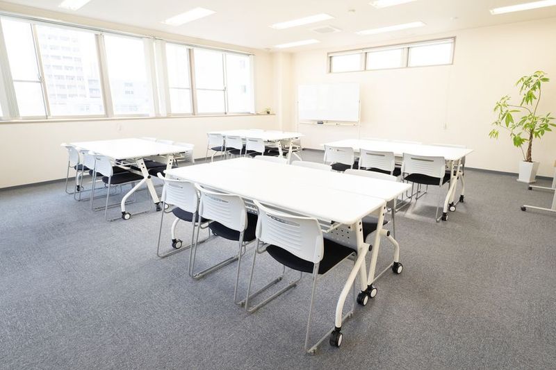 大須観音2分の大きな貸し会議室B - 名古屋の貸し会議室「ABCスペース」大須観音店