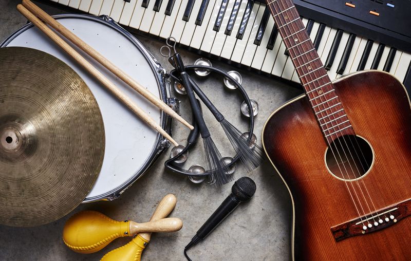 楽器演奏OKで人気の貸切カフェ・飲食店