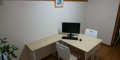 例2　オフィス - SaCuLa Room 千歳烏山 ビジネスや教室に最適なスペースの室内の写真