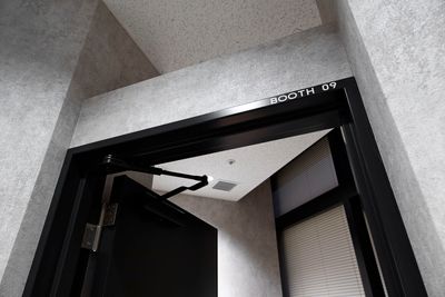H¹T東京ビッグサイト前（サテライト型シェアオフィス） BOOTH 09（1名）の室内の写真
