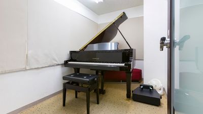 ヤマハミュージック直営教室！【横浜駅徒歩5分】グランドピアノが練習できるお部屋です♪ - 横浜センター