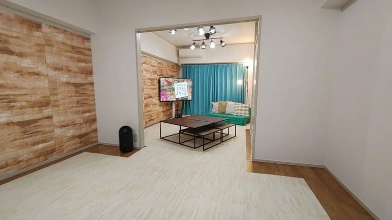 297_desnivel新宿 レンタルスペースの室内の写真