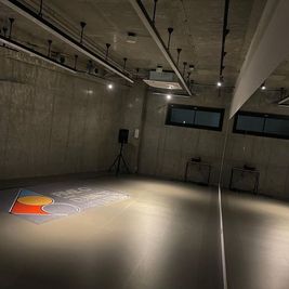 FIVEO DANCESTUDIO 狛江 FIVEO ファイブオー ダンススタジオ狛江店の室内の写真