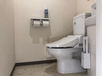 トイレ - 『アイデアナビゲーションルーム』名古屋丸の内店 貸し会議室188の室内の写真