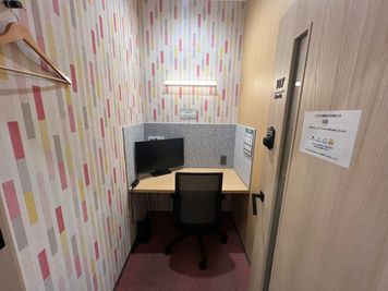 いいオフィス北山田 【北山田駅徒歩4分】1名個室（107）の室内の写真