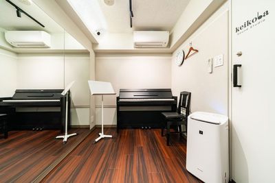 ケイコバ音楽スタジオ(旧KMA音楽スタジオ) 【J studio】の室内の写真